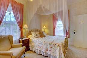 Bybee's Historic Inn