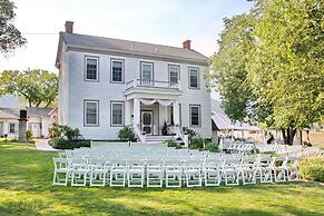 Bybee's Historic Inn