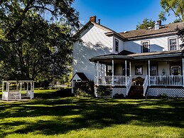 Bybee's Historic Inn