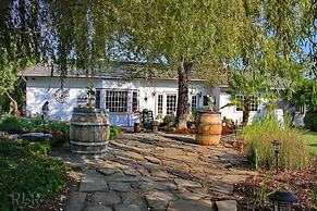 Bybee's Historic Inn