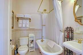 Bybee's Historic Inn