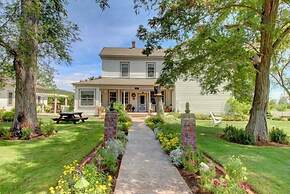 Bybee's Historic Inn