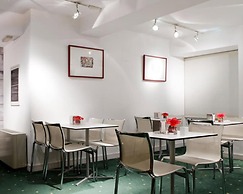 Hotel Zaragoza Plaza