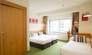 Hotel Zaragoza Plaza