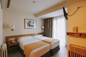 Hotel Zaragoza Plaza