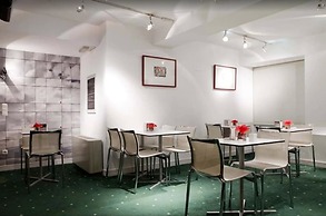 Hotel Zaragoza Plaza