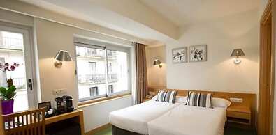 Hotel Zaragoza Plaza