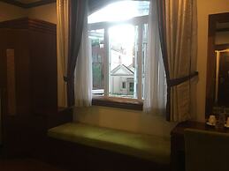 Asian Ruby Boutique Hotel