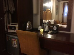 Asian Ruby Boutique Hotel