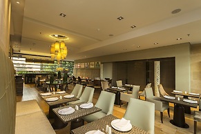 EK Hotel By Preferred Hotels Group