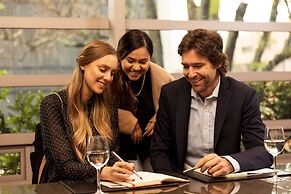 EK Hotel By Preferred Hotels Group