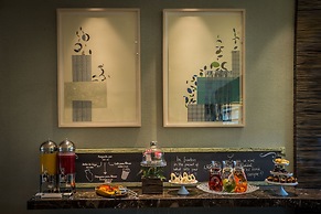 EK Hotel By Preferred Hotels Group