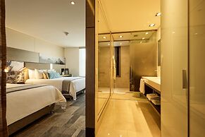 EK Hotel By Preferred Hotels Group
