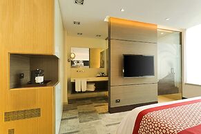 EK Hotel By Preferred Hotels Group