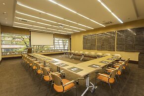 EK Hotel By Preferred Hotels Group