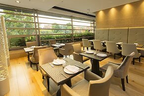 EK Hotel By Preferred Hotels Group