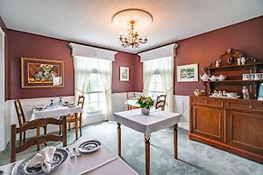 Abacot Hall Bed & Breakfast