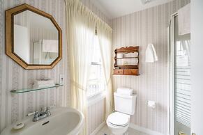 Abacot Hall Bed & Breakfast