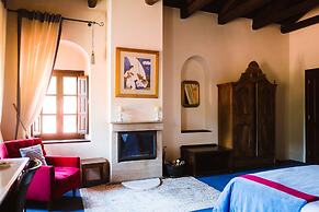 Trikolonion Country Hotel