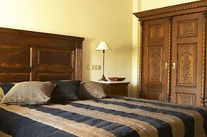 Trikolonion Country Hotel