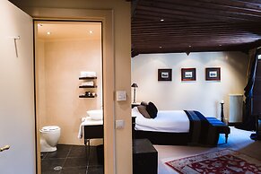 Trikolonion Country Hotel