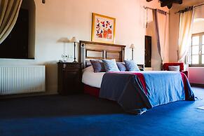 Trikolonion Country Hotel