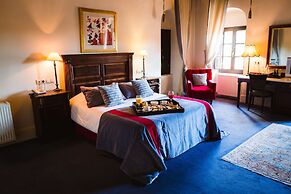 Trikolonion Country Hotel