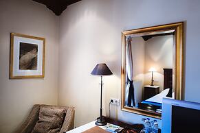 Trikolonion Country Hotel