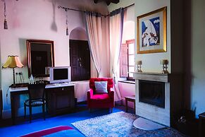 Trikolonion Country Hotel