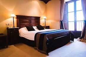 Trikolonion Country Hotel