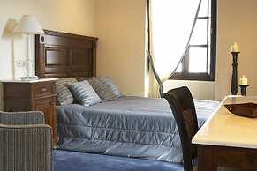 Trikolonion Country Hotel