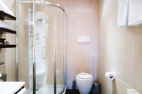 Trikolonion Country Hotel