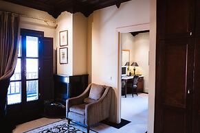 Trikolonion Country Hotel