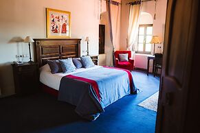 Trikolonion Country Hotel