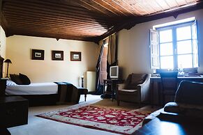 Trikolonion Country Hotel