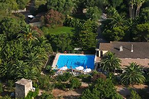 Finca Hotel Predio Son Serra