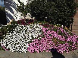 Aristoteles Holiday Resort & Spa