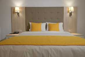 Aristoteles Holiday Resort & Spa