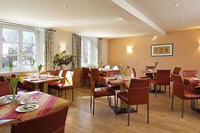 Hotel & Gasthof Zur Post