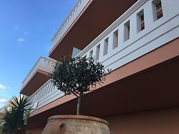 Porto Kalyves Seaside Apartments