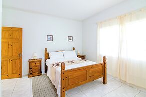 Woburn Villa Apartments