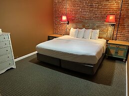 William Watson Hotel