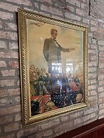 William Watson Hotel