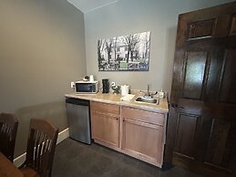 William Watson Hotel