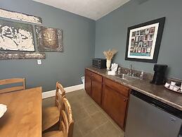 William Watson Hotel