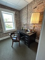 William Watson Hotel