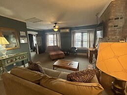 William Watson Hotel