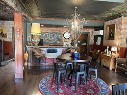 William Watson Hotel