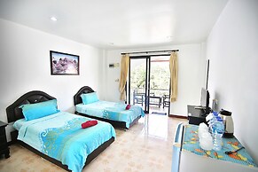 Lotus Friendly Hotel