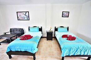 Lotus Friendly Hotel